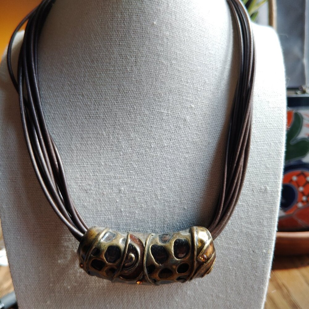 Vtg Bold Boho Tribal-Style Cord Necklace w/ Polished Semi-Cylindrical Pendant
